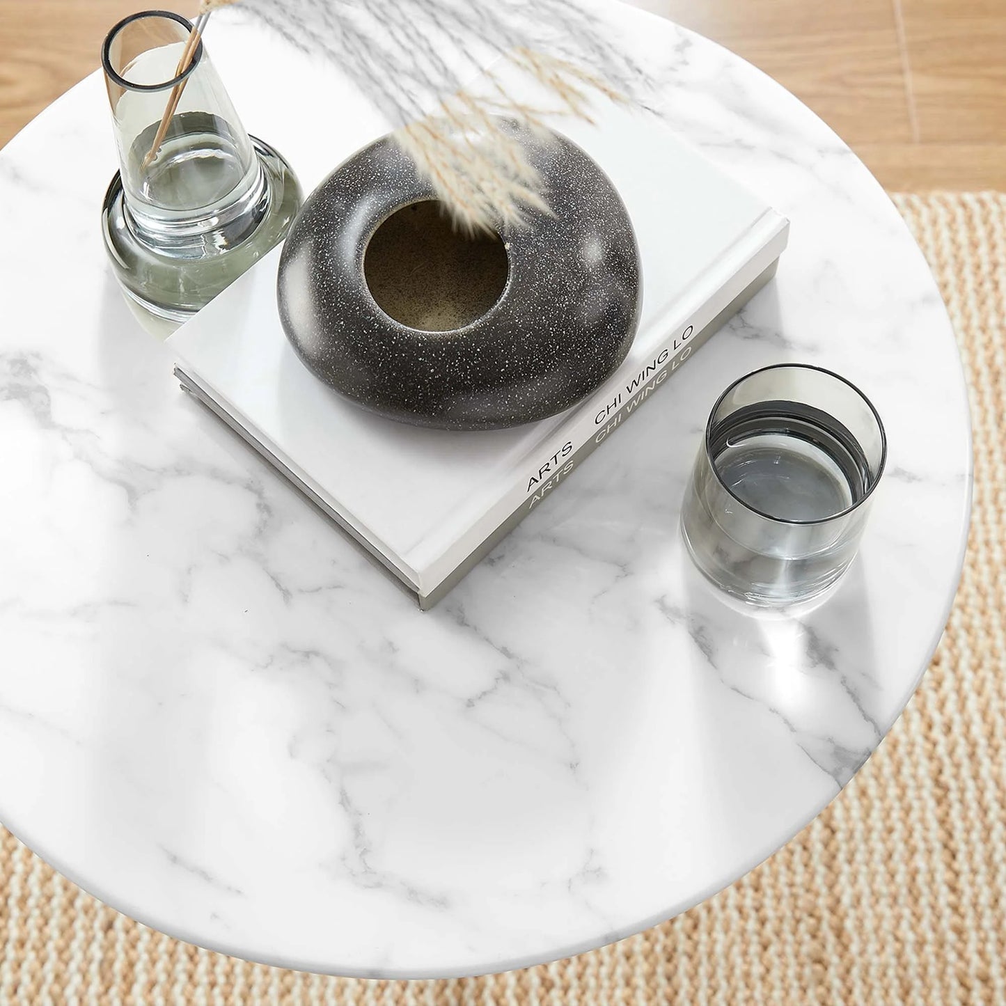 Tulip Marble Side Table - 20" Round, White