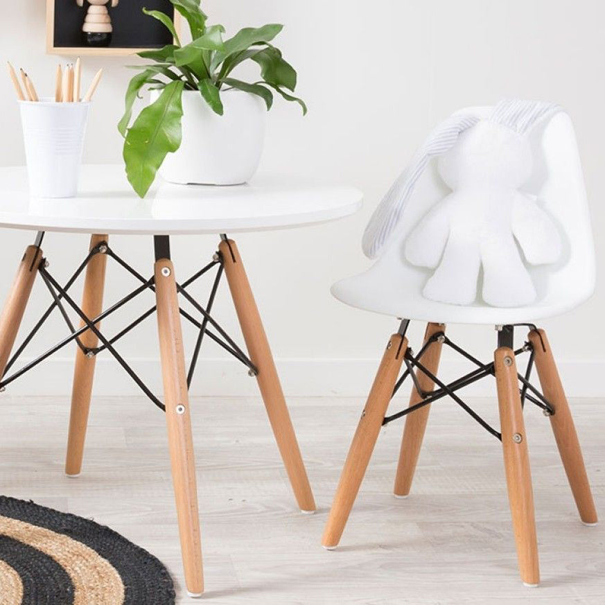 Eiffel Kids Table, 23" Round